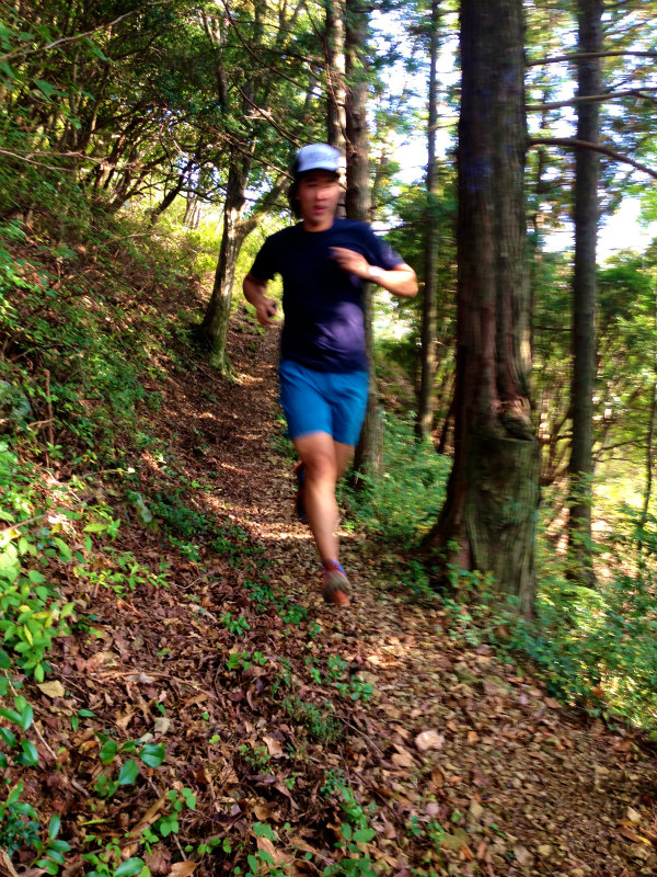2013/10/31 Mountain Running Trip in Kyushu Day.2 矢筈岳&丹助岳マウンテンランニング_b0220886_1855541.jpg