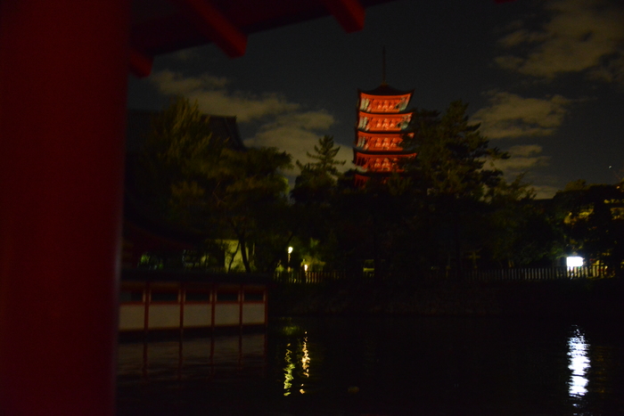 厳島神社観月能の夕べ　The Evening of Moonlight Noh play at Itsukushima Shrine_f0268294_14321635.jpg