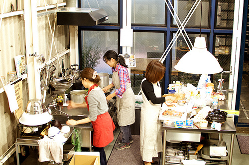 「野菜をもっとおいしく食べる実験体験会」で料理をつくる_d0122797_20382064.jpg