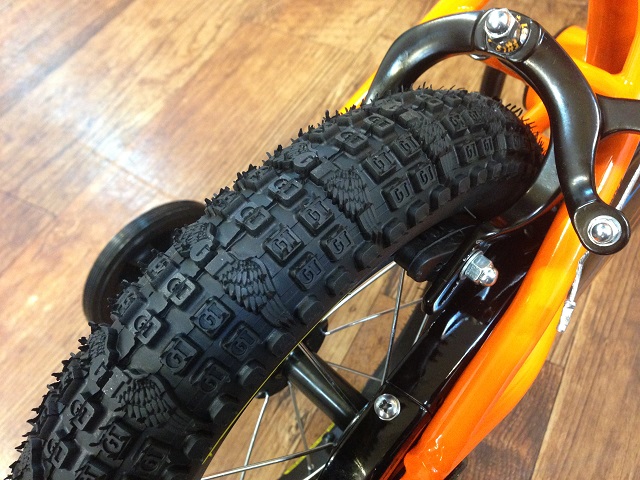 GT Mach One Mini 2014　12”BMX クリスマスプレゼントにどうぞ♪_a0287235_1512753.jpg