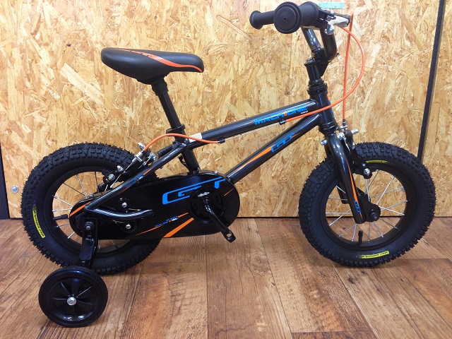 GT Mach One Mini 2014　12”BMX クリスマスプレゼントにどうぞ♪_a0287235_1562173.jpg