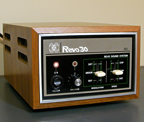 Roland Revo-30 Leslie simulator_e0045459_1663684.jpg