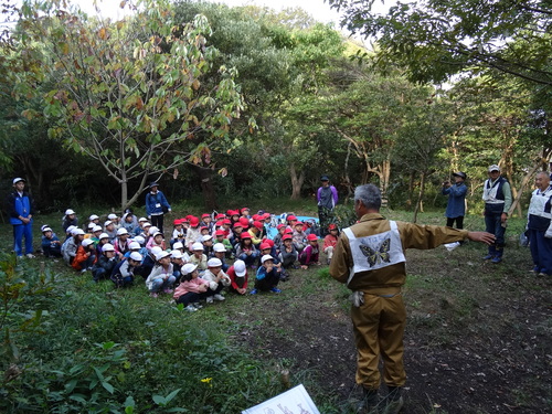 淡輪小学校１年生遠足サポート　　in　　うみべの森_c0108460_2052514.jpg