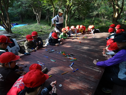 淡輪小学校１年生遠足サポート　　in　　うみべの森_c0108460_21224740.jpg