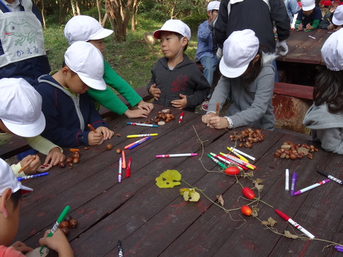 淡輪小学校１年生遠足サポート　　in　　うみべの森_c0108460_2122691.jpg