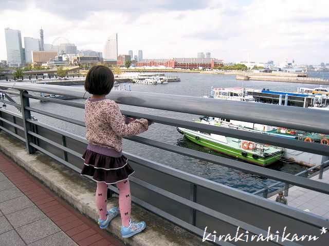 祝！結婚１０周年記念 横浜の旅②　山下公園　_e0173670_821117.jpg