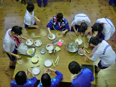 丸岡高校のみなさんが米粉料理体験をしに来ました！_e0061225_1621862.jpg