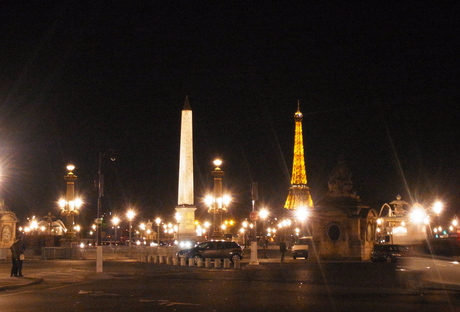 Paris by night et la Tour Eiffel - パリの夜、エッフェル塔きらきらイルミネーション_a0231632_1315126.jpg