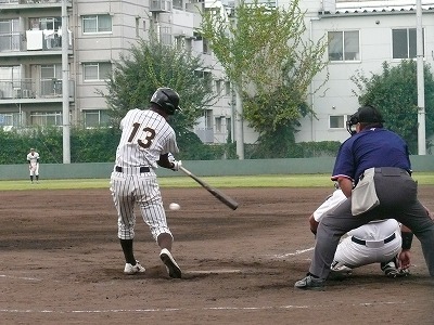 専修大対国士館大 10月14日 東都大学野球2部_b0166128_9502767.jpg