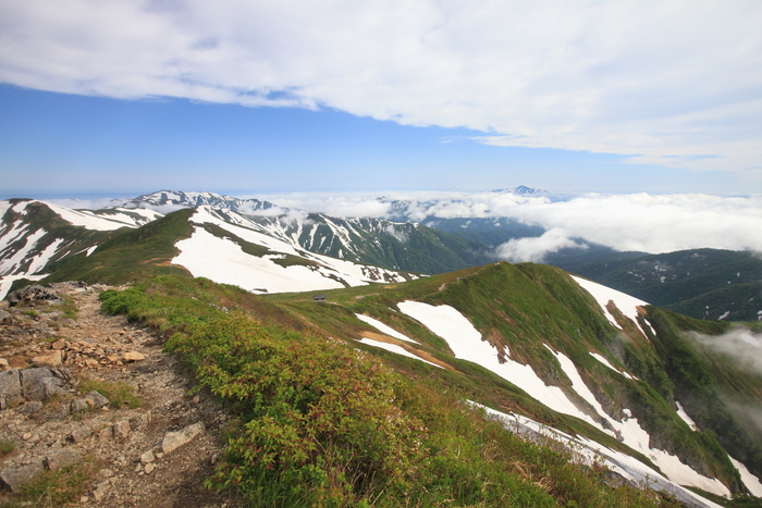 1870m　～朝日岳　Ⅱ_f0057178_22222465.jpg