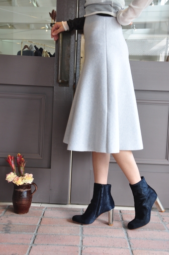 CELINE 第二弾入荷しました。_e0127399_18544139.jpg