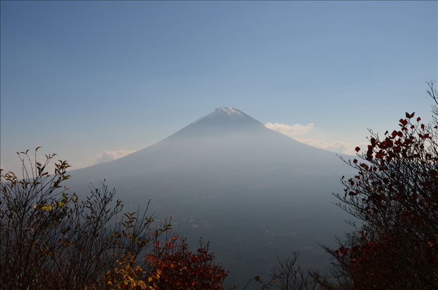 精進湖、五湖山、王岳_a0307264_1747172.jpg