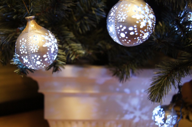 ホワイトカラーの素敵なポット付きクリスマスツリーご紹介~_f0029571_23561615.jpg