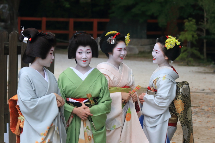 西陣きもの・帯フェスティバル~きもので集う園遊会~ 舞台編_e0051888_23321564.jpg