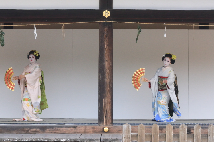 西陣きもの・帯フェスティバル~きもので集う園遊会~ 舞台編_e0051888_23332639.jpg