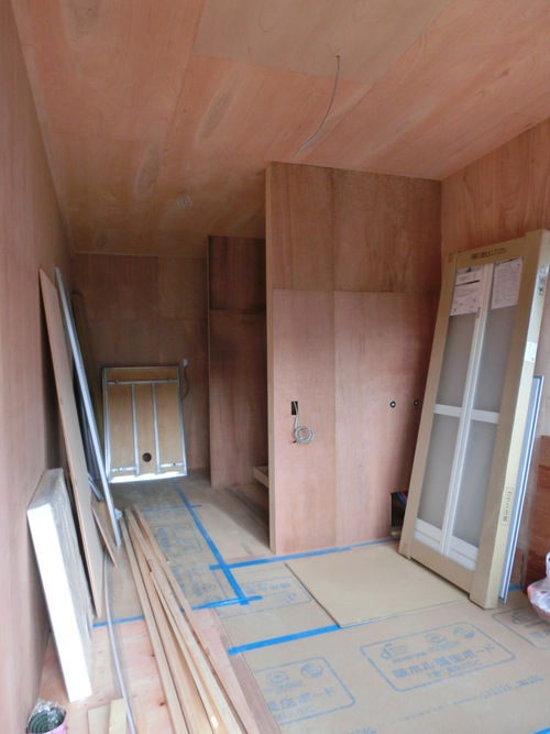 Y様邸(西区山田町)倉庫リフォーム・オール電化工事_d0125228_7223494.jpg
