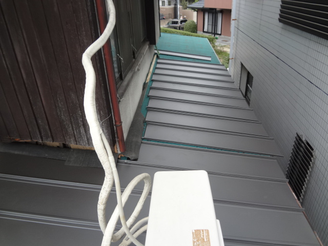 T様邸(西区庚午北)屋根貼り替え工事_d0125228_815890.jpg