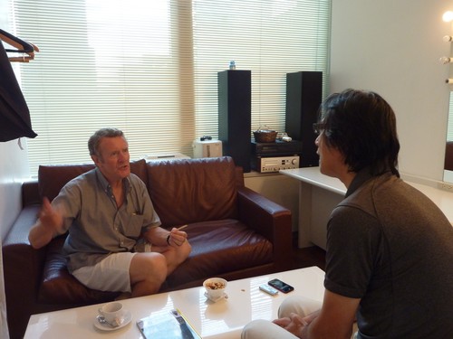 2013-11-09 11月10日の「Jazz Conversation」_e0021965_01365.jpg