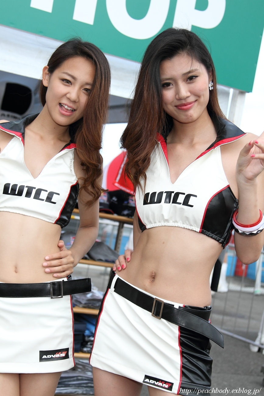 氏家蘭 さん（WTCC ADVAN GAL）_c0215885_1851310.jpg