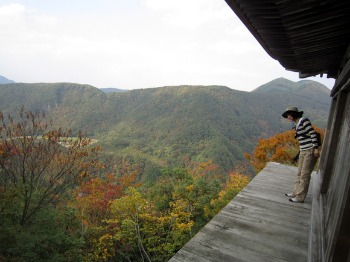 国宝三徳山投入堂と鳥取民藝美術館を訪ねて（一）_e0110940_111282.jpg