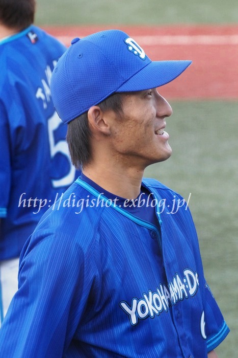 横浜DeNA 石川雄洋・梶谷隆幸選手フォト : Out of focus 横浜DeNA 石川雄洋・梶谷隆幸選手フォト : Out of focus