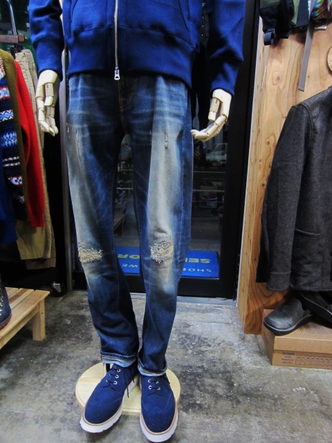 SOUND MAN ・・・ SWEAT ZIP PARKA (Moument)!♪!_d0152280_23325088.jpg