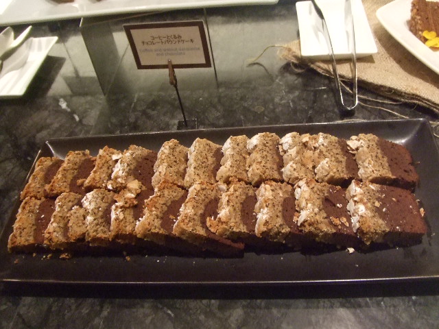 ヒルトン東京 マーブルラウンジ コロンビアン・コーヒー&チョコレートデザートフェア_f0076001_214594.jpg