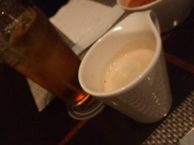ヒルトン東京 マーブルラウンジ コロンビアン・コーヒー&チョコレートデザートフェア_f0076001_2149022.jpg