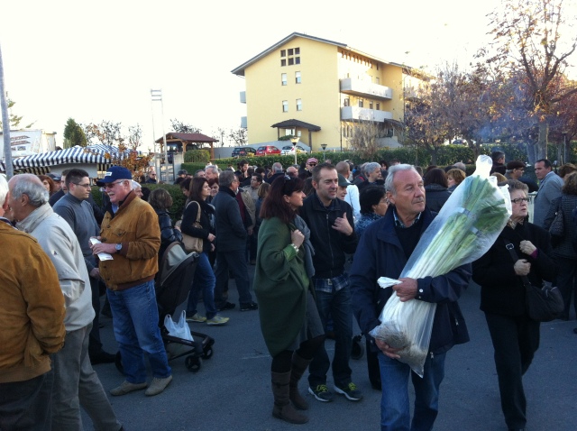 Fiera del Porro Cervere ☆チェルヴェーレのネギ市_b0246303_17443325.jpg