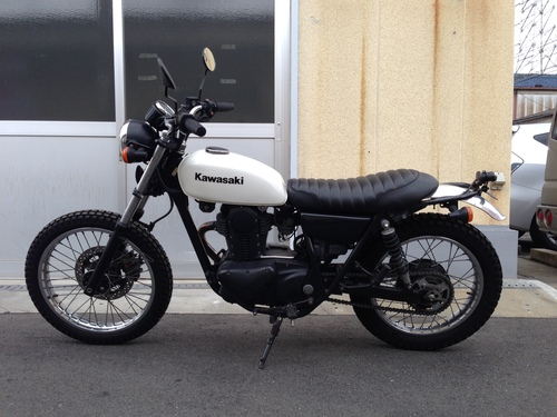 特選中古車情報 250TRライトカスタム入荷!_a0164918_18291870.jpg