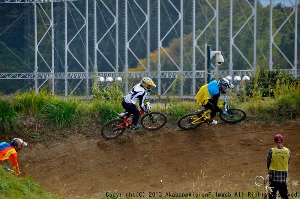 ２０１３JOSF 緑山１１月定期戦VOL4：MTBエキスパート決勝　動画有り_b0065730_18394546.jpg