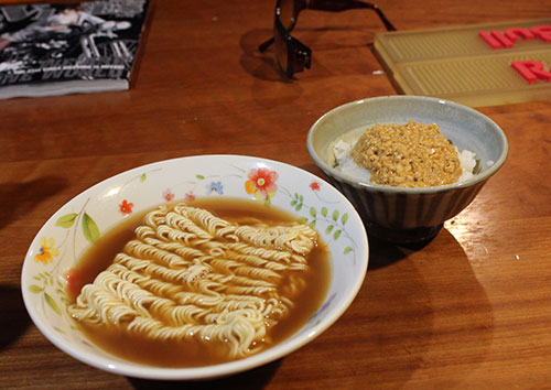 夜食　麺かため_a0139912_029322.jpg