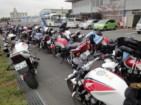 Honda MortorCyclist School　４回目_c0004078_2231265.jpg