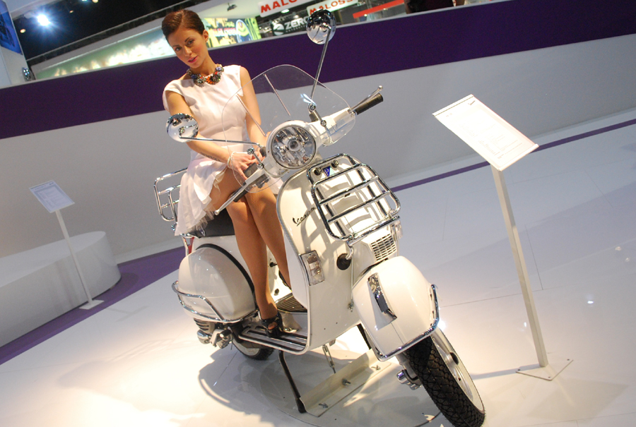 バイク天国イタリアの旅 その2 ~2013 EICMAショー~_d0099181_20465723.jpg