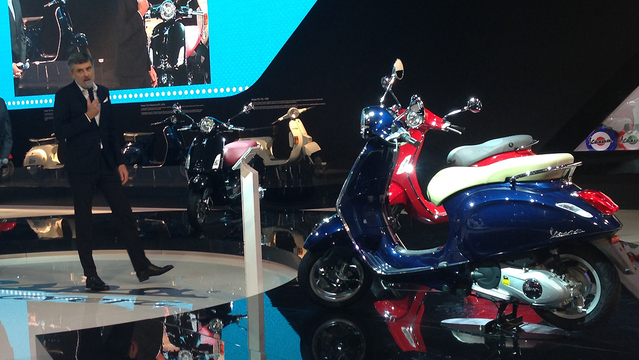 バイク天国イタリアの旅 その2 ~2013 EICMAショー~_d0099181_23452845.jpg