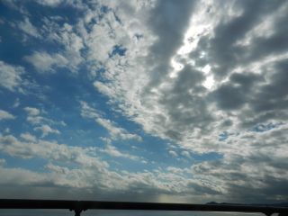 2013年11月12日 久しぶりに虹_b0098584_1615146.jpg