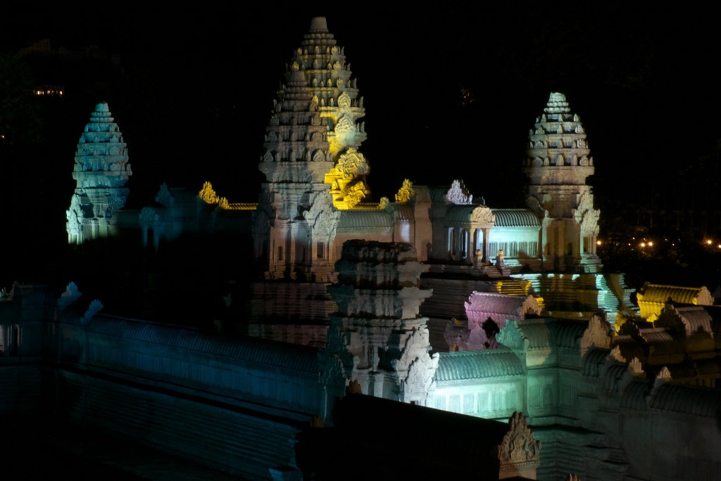 e0257101_2374342.jpg