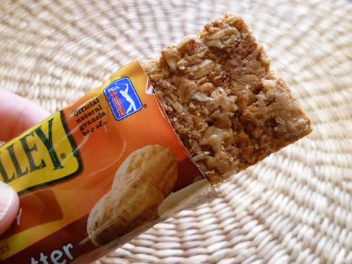 NATURE VALLEY CRUNCHY granola bars Peanut Butter_c0152767_23173740.jpg