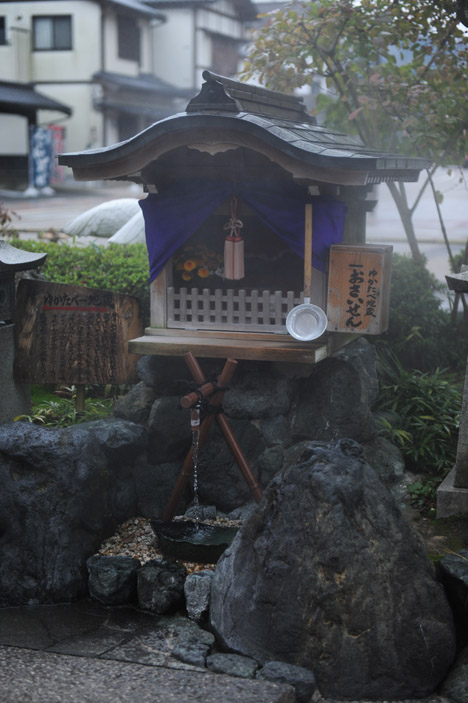 山中温泉　【飲泉療法のススメ】_d0095673_17105878.jpg