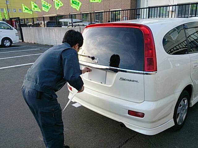 ★ストリームお納車準備バッチリ完了しております！！★（白石店）_c0161601_2247460.jpg