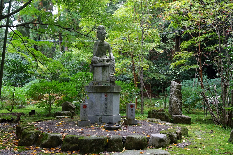 京都・滋賀巡り二日目（３）湖東三山　百済寺｛２｝_f0229832_9114614.jpg