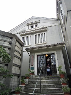 e0110940_2383186.jpg