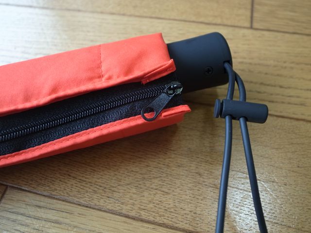 セブンイレブンの折りたたみ傘 月が昇れば セブンイレブンの折りたたみ傘 月が昇れば