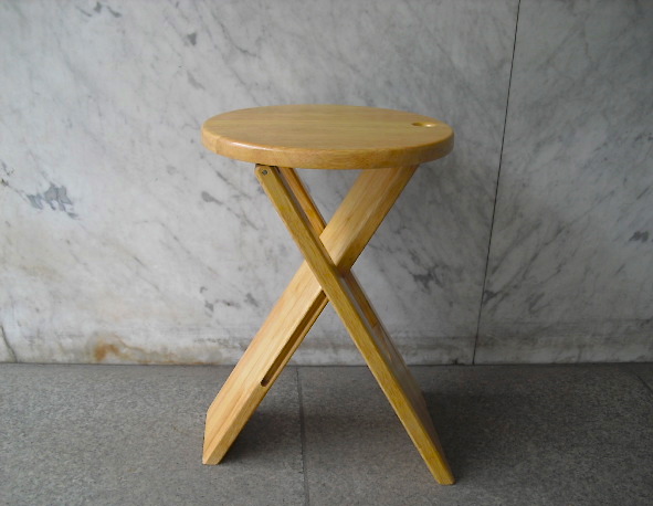 Folding Stool ~ Roger Tallon_f0158009_5534755.jpg