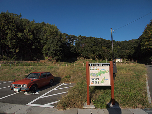 戦時中に作られた地下格納庫跡（袋井市宇刈）_e0234922_20255090.jpg