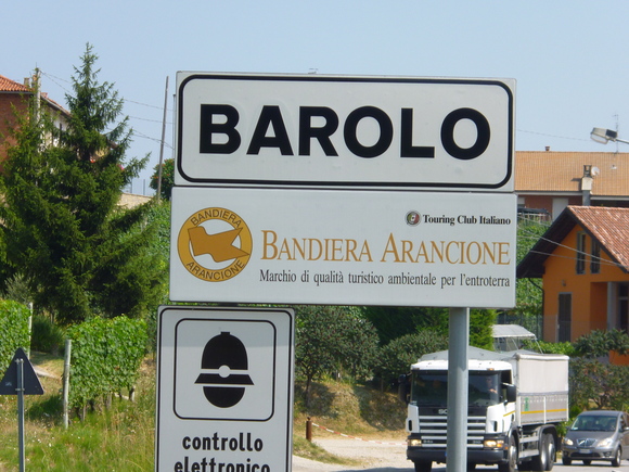 2013,07 フランス、イタリアツアー 30、「Profumo di Vino」  Treiso (CN)_a0207973_22193028.jpg