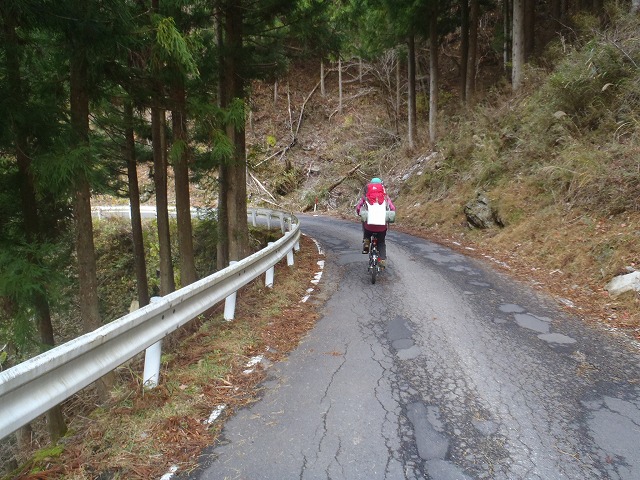 四国 三嶺~剣山縦走!(2)_c0147398_1527882.jpg