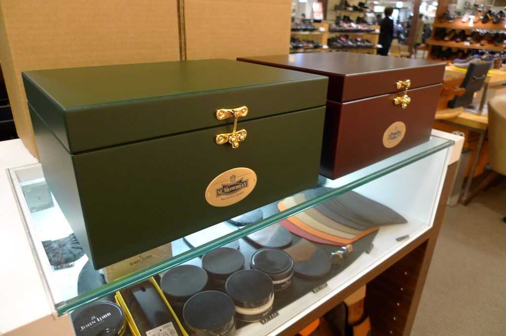 シューケアボックスの新色が入荷しました。_d0166598_12475581.jpg