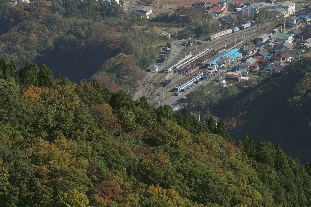 紅葉の終着駅 - 2013年秋・秩父 - _b0190710_22494066.jpg