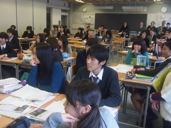 教員と研修 １１ 横須賀市高等学校教育課程研究会 寸心紀行